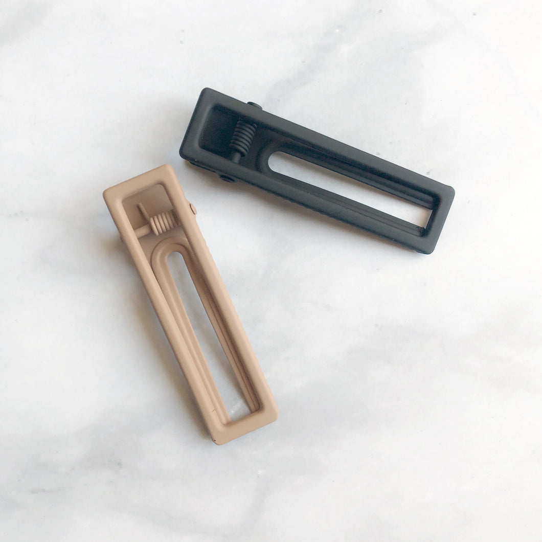 Hair Clips (Black & Tan)